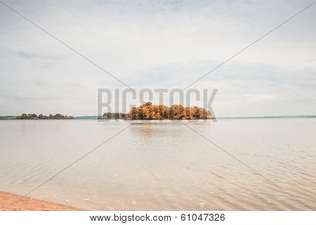 Islands In The Autumn