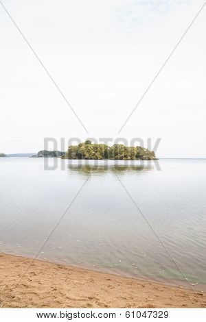 Islands In The Autumn