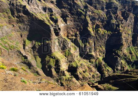 Canyon Wall, Pico Do Areeiro, Madeira