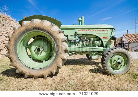 Vintage tractor exhibition. Hanomag Barreiros R500