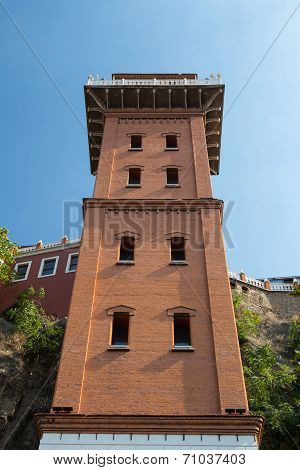 Old Asansor Elevator