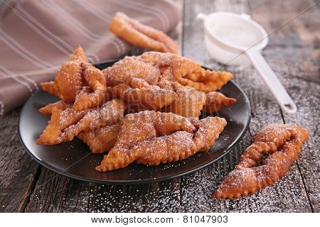 bugne angel wings
