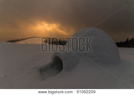 igloo in the high mountain