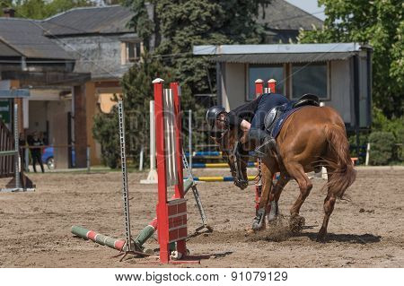 The Horse Refused To Jump Over An Obstacle