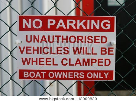 Signe, non __ Parking de serrage de roue