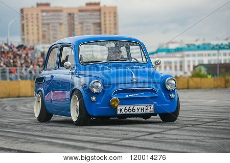 Vintage Restored And Tuned Blue Zaz-965 Zaporozhets Car