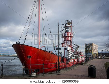 CARDIFF, WALES, 21 JANUARY 2015 - Mast of the Goleulong 2000 lightship in Cardiff Bay Wales UK