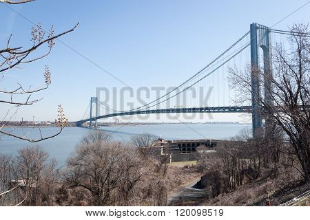 Verrazano-narrows Bridge