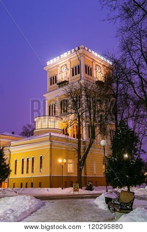Rumyantsev-Paskevich Palace in snowy city park in Gomel, Belarus