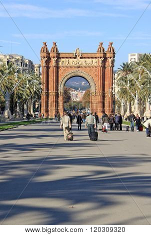 Barcelona, Catalonia, Spain - December 12, 2011: Park Ciutadella And Arc De Triomf In Barcelona