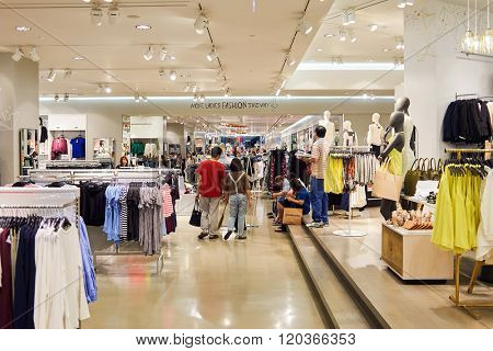 BANGKOK, THAILAND - JUNE 20, 2015: interior of shopping center. Shopping centers such as Siam Paragon, Central World Plaza, Emperium, Gaysorn and Central Chidlom become shopping Mecca for shopaholics