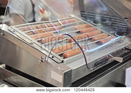 The image of roast sausages
