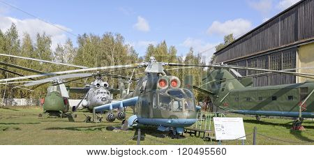 ?i-24A- Combat Transport Helicopter(1970)