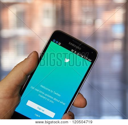 Twitter Mobile Application.