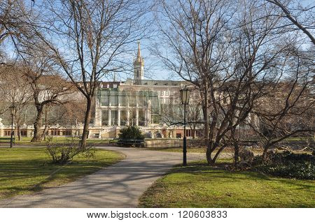 Palmenhaus Schoenbrunn In Wien