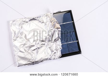 Solar panel on aluminum foil
