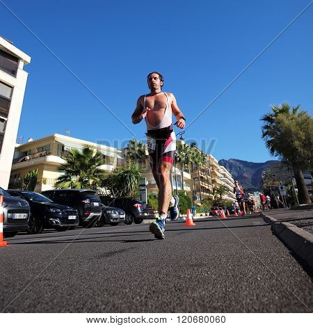One Runner Runs
