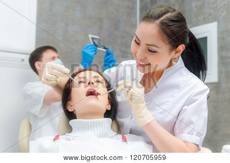 Female patient with open mouth