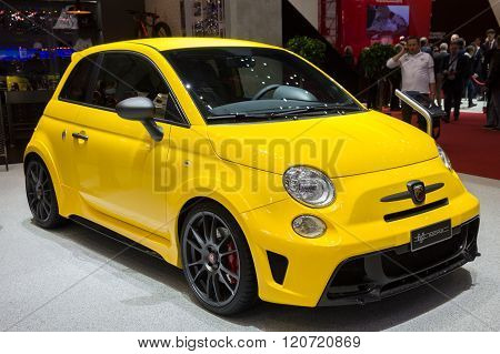 Limited Edition Abarth 695 Biposto Record