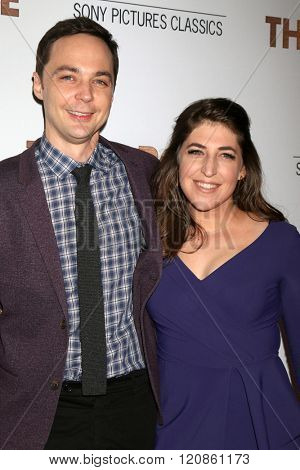 LOS ANGELES - MAR 7:  Jim Parsons, Mayim Bialik at the The Bronze Premiere at the SilverScreen Theater at the Pacific Design Center on March 7, 2016 in Los Angeles, CA
