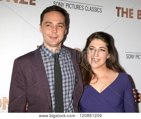 LOS ANGELES - MAR 7:  Jim Parsons, Mayim Bialik at the The Bronze Premiere at the SilverScreen Theater at the Pacific Design Center on March 7, 2016 in Los Angeles, CA
