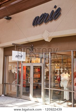 Aerie Outlet.