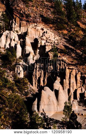 Rock Formations Paisaje Lunar