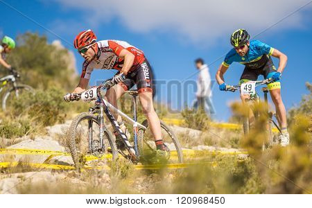Participating in Chelva MTB XCO open