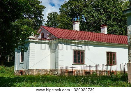 Manor Starzhinsky