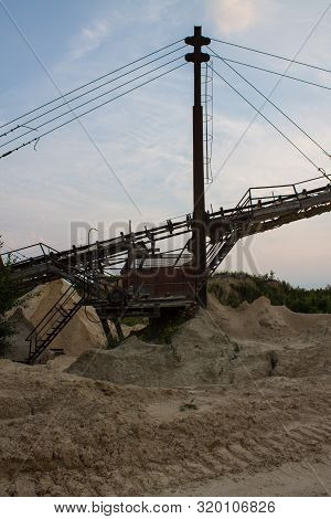 Sudogda, Vladimir Oblast / Russia: Aug, 15, 2019: Metal Construction Of The Transport Pipeline At A 