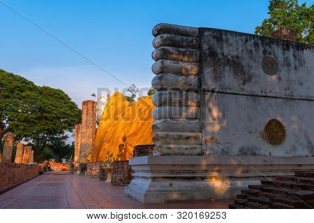 Sunrise At The Big Buddhist Monks Luang Phor Tuad Statue At Buddha Uttayarn Maharach Project Ayuttha