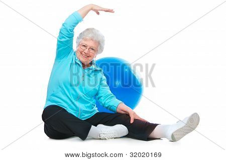 Senior Woman facendo esercizi di Stretching