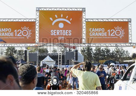 Campo Grande - Ms, Brazil - August 24, 2019: People On The Entrance Of The Event Rally Dos Sertoes A