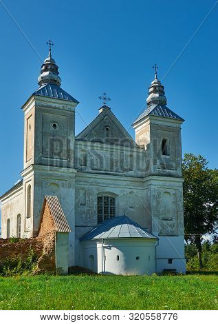 Church Of The Holy Trinity