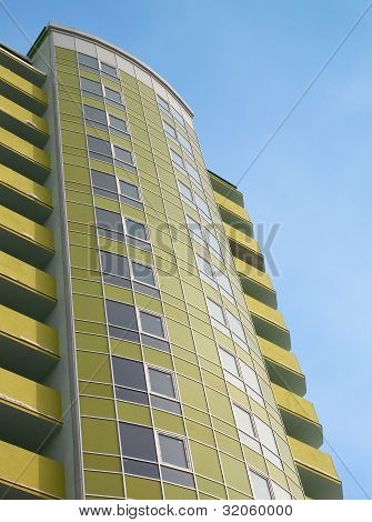 Modern bina yüksekliği Evi