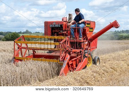 Yesterdays Farming 2019 At Haselbury Plucknett