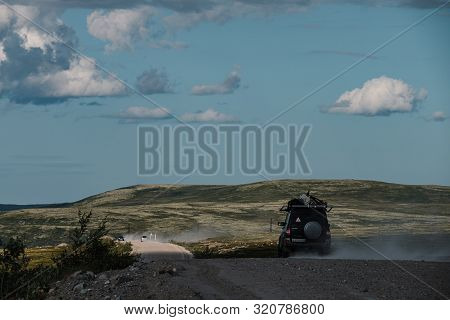 Teriberka, Murmansk Region, Russia - August 21, 2019: Summer Landscape Of The Green Polar Tundra In 