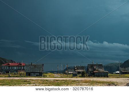 Teriberka, Murmansk Region, Russia - August 21, 2019: Summer Landscape Of The Green Polar Tundra In 