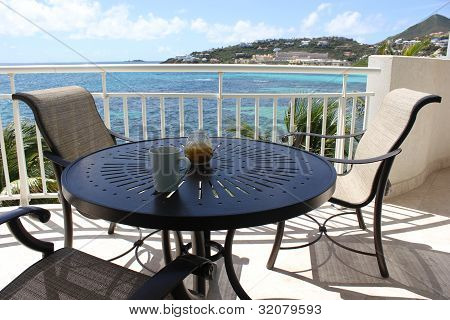 Carribean života na maják 3C při pohledu ven směrem k Westin Resort v Saint Martin
