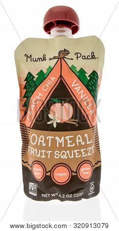 Wnneconne, Wi - 4 September 2019:  A Package Of Munk Pack Oatmeal Fruit Squeeze On An Isolated Backg