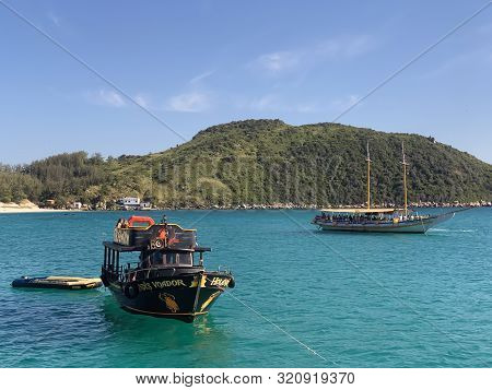 Arraial Do Cabo, Brazil - June 19, 2019: Pleasure Boats In The Bay Near Arraial Do Cabo