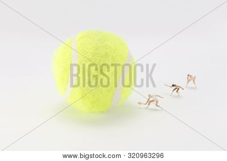 Tiny Toys Play Tennis On The Big Tennis