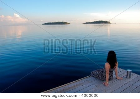 Guardare il tramonto a Bora Bora