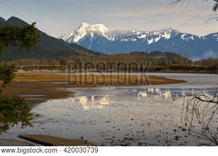 Harrison River And Mount Cheam Fraser Valley. The Harrison River In The Fraser Valley With Mount Che