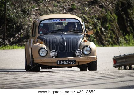Leiria, Portugal 2. Februar: Fernando Nini fÃ¤hrt eine Vw 1300 Limousine 2013 Amateur Winter Rallye