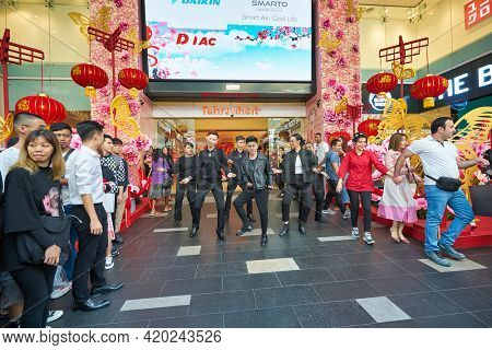 KUALA LUMPUR, MALAYSIA - JANUARY 18, 2020: atmosphere on Sephora grand opening day at Fahrenheit 88 shopping mall in Kuala Lumpur.