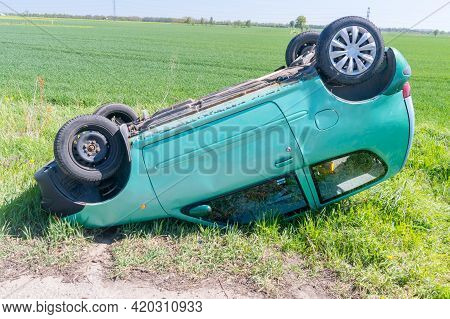 Grabowe Pole, Poland - May 12, 2021: Fiat Seicento S Car After Rollover Next To Road.