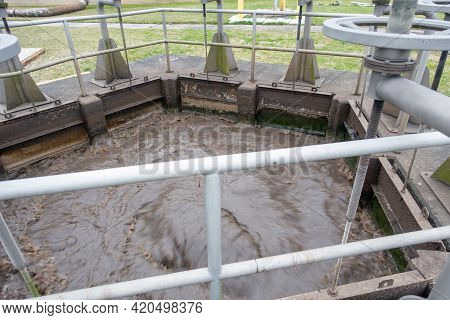At A Wastewater Treatment Plan In Usa