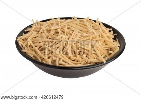 Handmade Turkish Noodles (turkish Name: Eriste) In Black Plate. Erishte From Traditional Turkish Cui