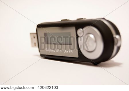 São Paulo Brazil. May 24, 2009: Mp3 Player On White Background. Technology From The 2000s. Isolated 